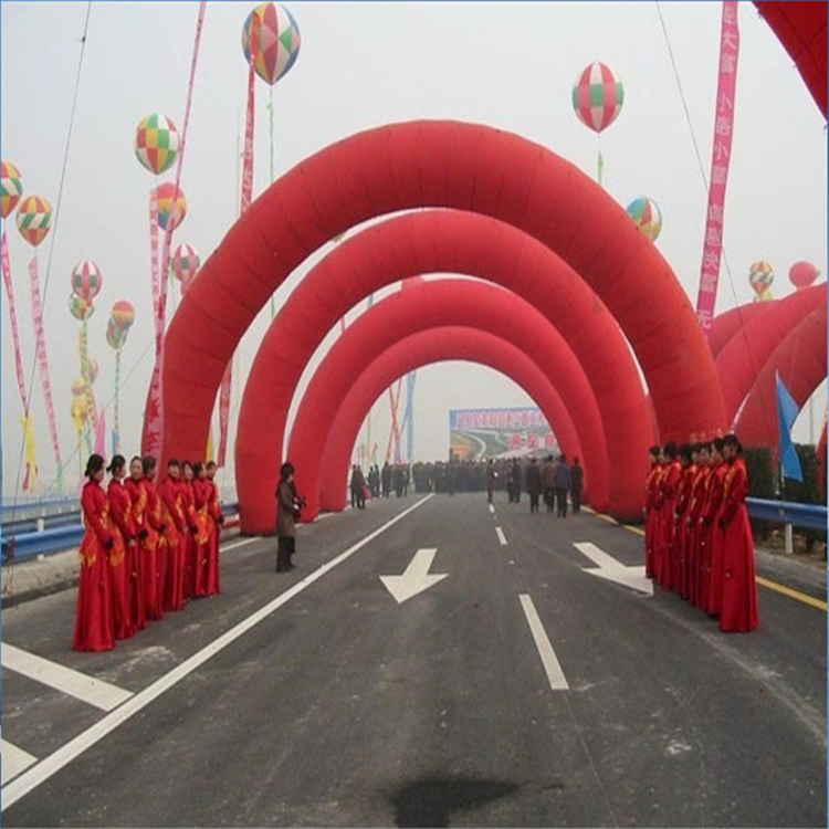金平商场开业纯红拱门